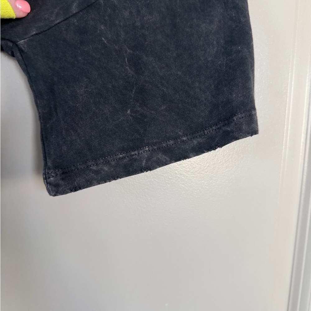 Nashville Graphic Black Crop Top - Picture 8 of 9